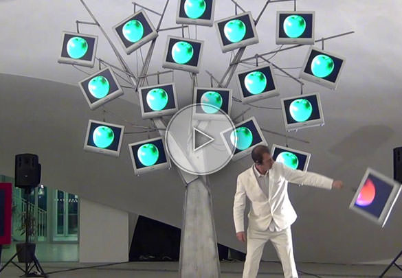 the digital tree, screens tree, LED screen tree, flat screen tree, television tree