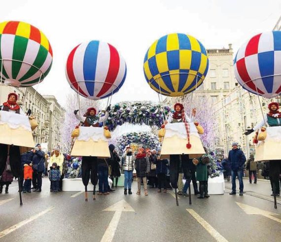 Hotairballoons, ballonsstilts, stilts, stilts walkers, balloons walkers, travelevent, travelact, travelshow, travelersstilts