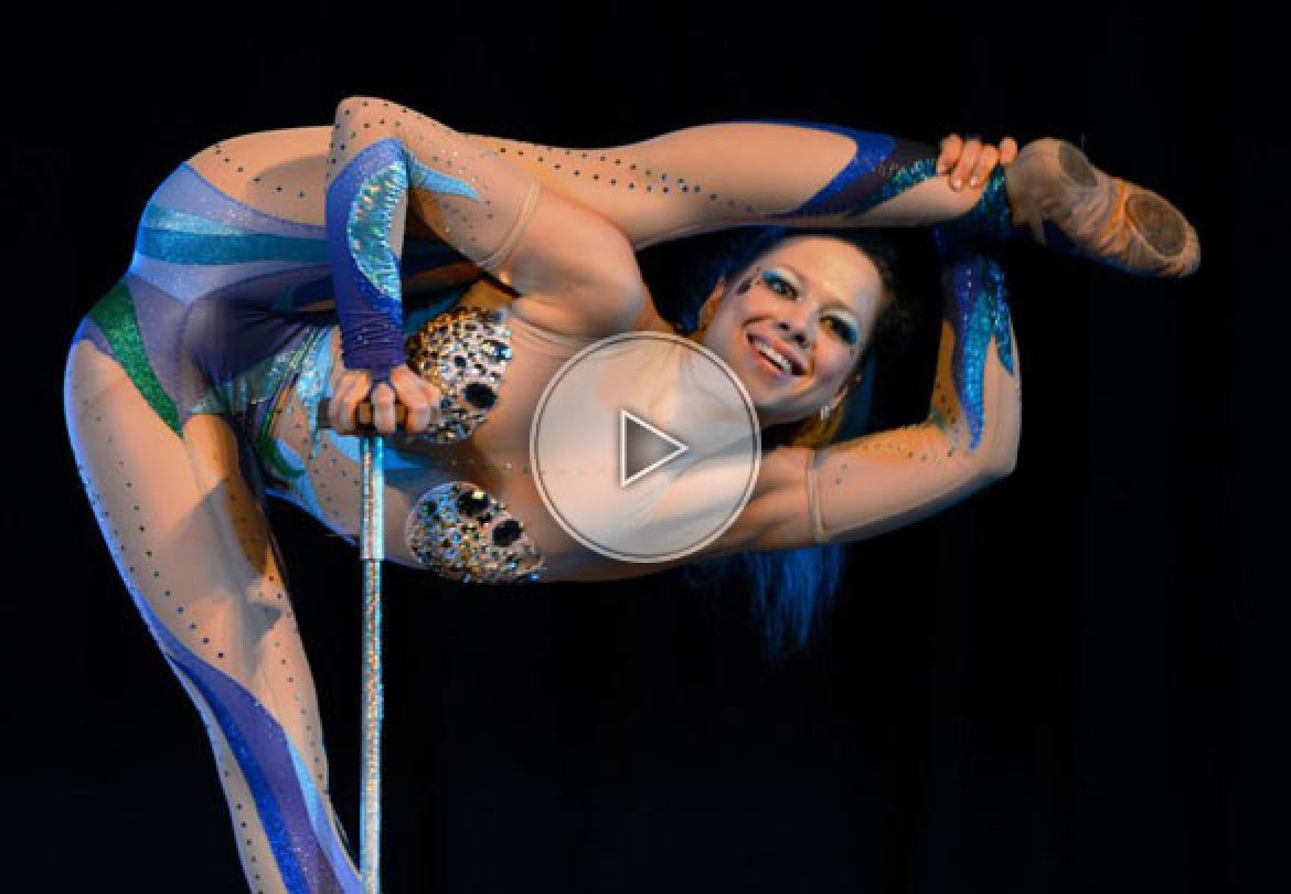 mermaid, mermaid contortion, mermaid hand balance, hand balance contortion act, hand balance contortion show