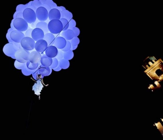 aerial grape, balloons, ballons, ballon géant, giant balloon, grape aérienne, italy, italie