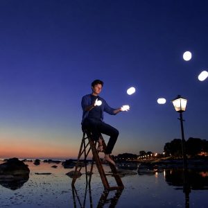 LED juggling show, light performance, futuristic entertainment, visual show, corporate event entertainment, luxury event performer, LED artist, digital performance, immersive entertainment, contemporary circus
